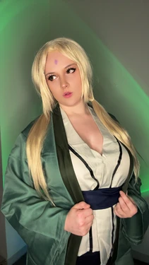 Nina - Tsunade