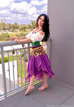 Dani Sciacca - Esmeralda