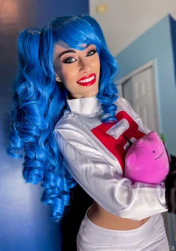 Dani Sciacca - Team Rocket Grunt