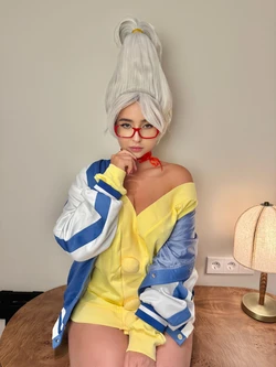 Suzanna Joy - Seiko Ayase