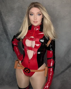 Kate Gray - Lady Deadpool