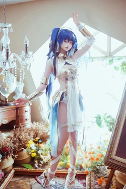 Irisuare - 鸣潮 尤诺