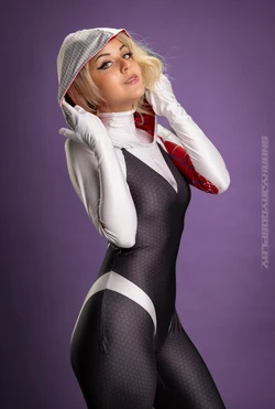 Snarky Jay – Spider-Gwen