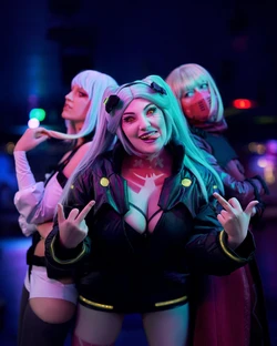 Kiga, faelablanche, Justawaykitty - Lucy, Rebecca, Kiwi