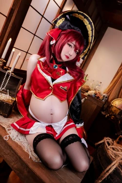 Hoshou Marine Cosplayer pregnant [AI Generated]