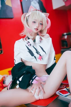 Irisuare 愛莉 Mococo