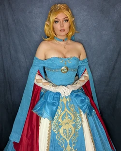 Kate Gray - Royal Gown Zelda
