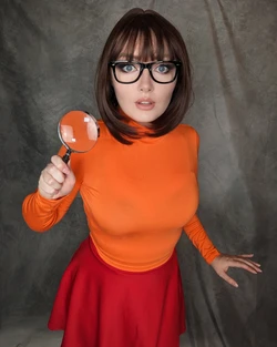 Kate Gray - Velma Dinkley