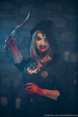 Danielle DeNicola - Bela Dimitrescu