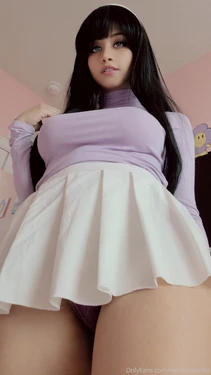 Velvet Valerina - Trixie Tang