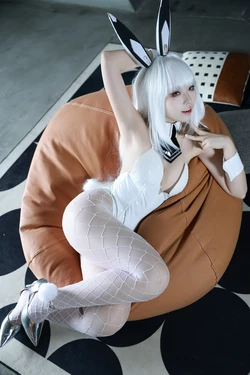 G44不会受伤 布兰儿兔女郎