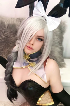 Snomster - Bunny Shenhe