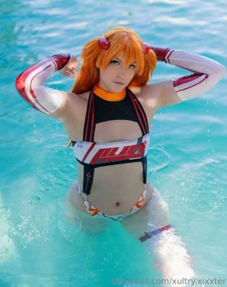 Xultry Xixxter - Pool Asuka