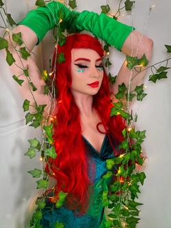 Sacred XO - Poison Ivy