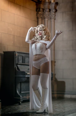 Sophie Valentine - Emma Frost