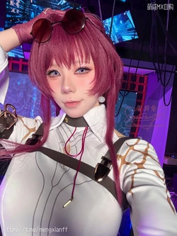 Yiko湿润兔  咬一口兔娘 5月作品『崩坏：星穹铁道-卡芙卡』