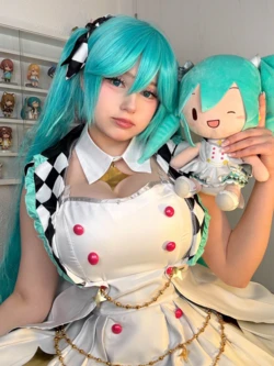 Upminaa - Race Queen Miku