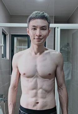 健力健美王者 [AI Generated]