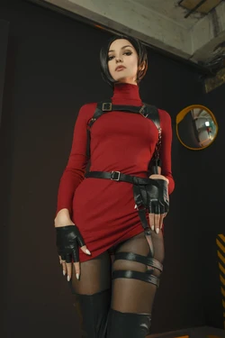Axilirator - Ada Wong