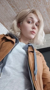 Ariadna Lobe - Grace
