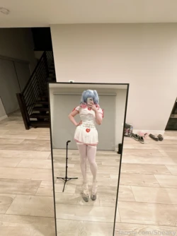 Sneaky - Nurse Miku