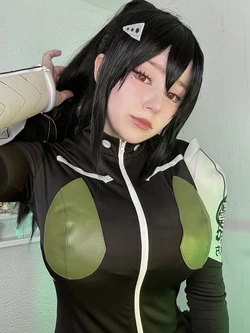 Upminaa - Mina