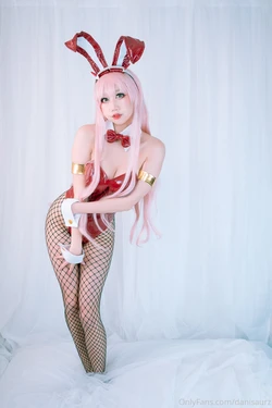 Danisaurz - Bunny Zero Two