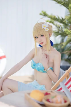 封疆疆v - FGO Saber 泳装