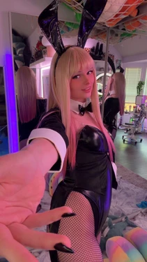 Peachybunnn - Bunny Marin