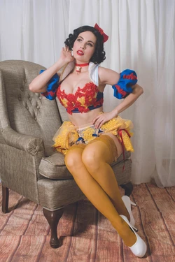 Azulette - Snow White