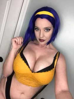 Lisa Lou - Faye