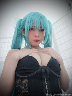 Kittyxkum - Miku