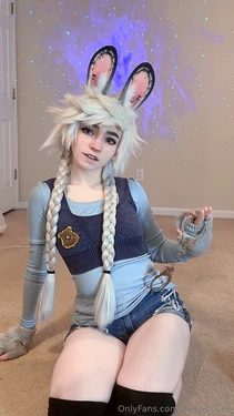 Sleepy Strawbaby - Judy Hopps