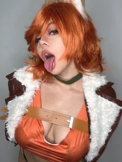 Natylikespizza - Squirrel Girl