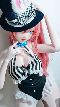 Elsa Babe-176CM-M Pink AHRC022 Natsuike Mai-A Suspended Confession 2026.06.25 爱莎贝儿-176CM-M 粉肤 AHRC022 夏池舞Natsuike Mai-停摆的告白 2026.06.25