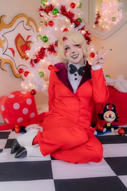 Lovelyspacekitten - Charlie Morningstar