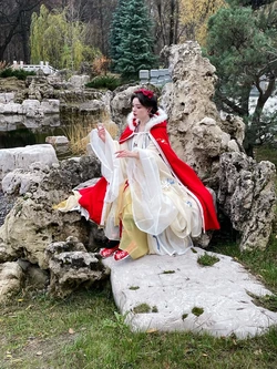 Faira Star - Hanfu Snow White
