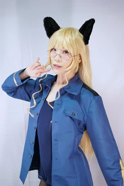 [Shizuku Okino] La lueur de l'horizon (Strike Witches)