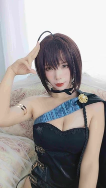 Neko-薇薇 - 巴尔的摩礼服