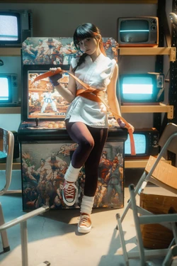 小羊不吃草 - KOF 坂崎百合