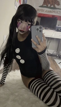 Hehe Katt - The Puppet