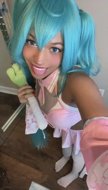 Hehe Katt - Sakura Miku