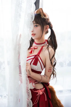Le Josette - Fox Miko