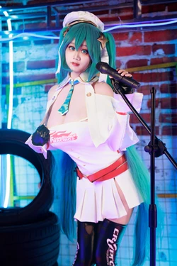 阿雪雪_yuki - 初音未来赛车服