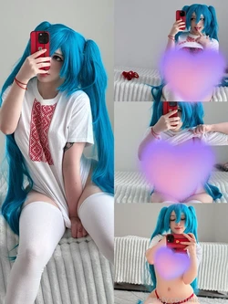 Hioshicos - Miku