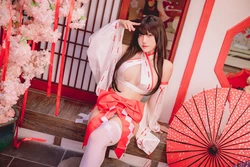 Messie Huang - Shrine Keeper