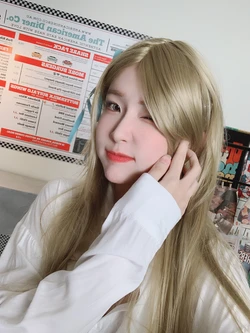 Ahrin 아스나 - Asuna
