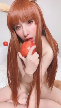 Juliebugthethug - Holo