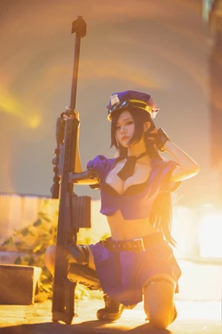 Yuuno - Officer Caitlyn