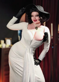 Mi_Samura - Lady Dimitrescu